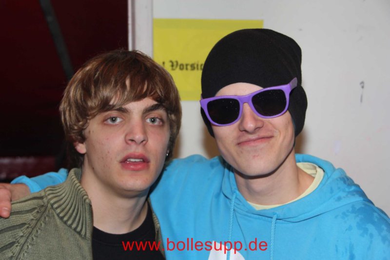 v0000156.jpg