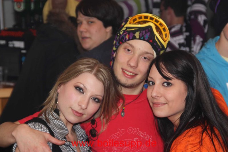 v0000196.jpg