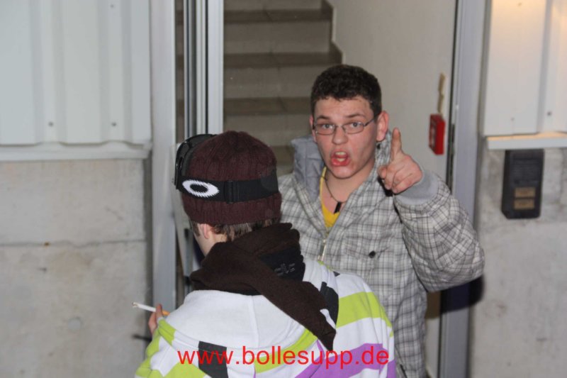 v0000207.jpg